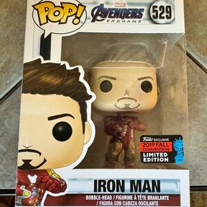 Avengers Endgame Iron Man(Gauntlet)NYCC Official Sticker Exclusive Funko…